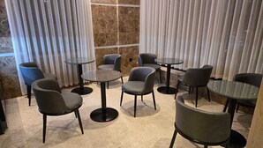 Dining - Beyond Limits hotel (Madinah)