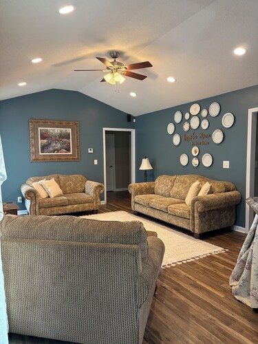 Magnolia House In the Cove. Sweet Southern hospitality awaits you here.