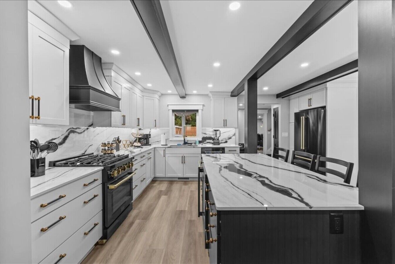 Eigene Küche