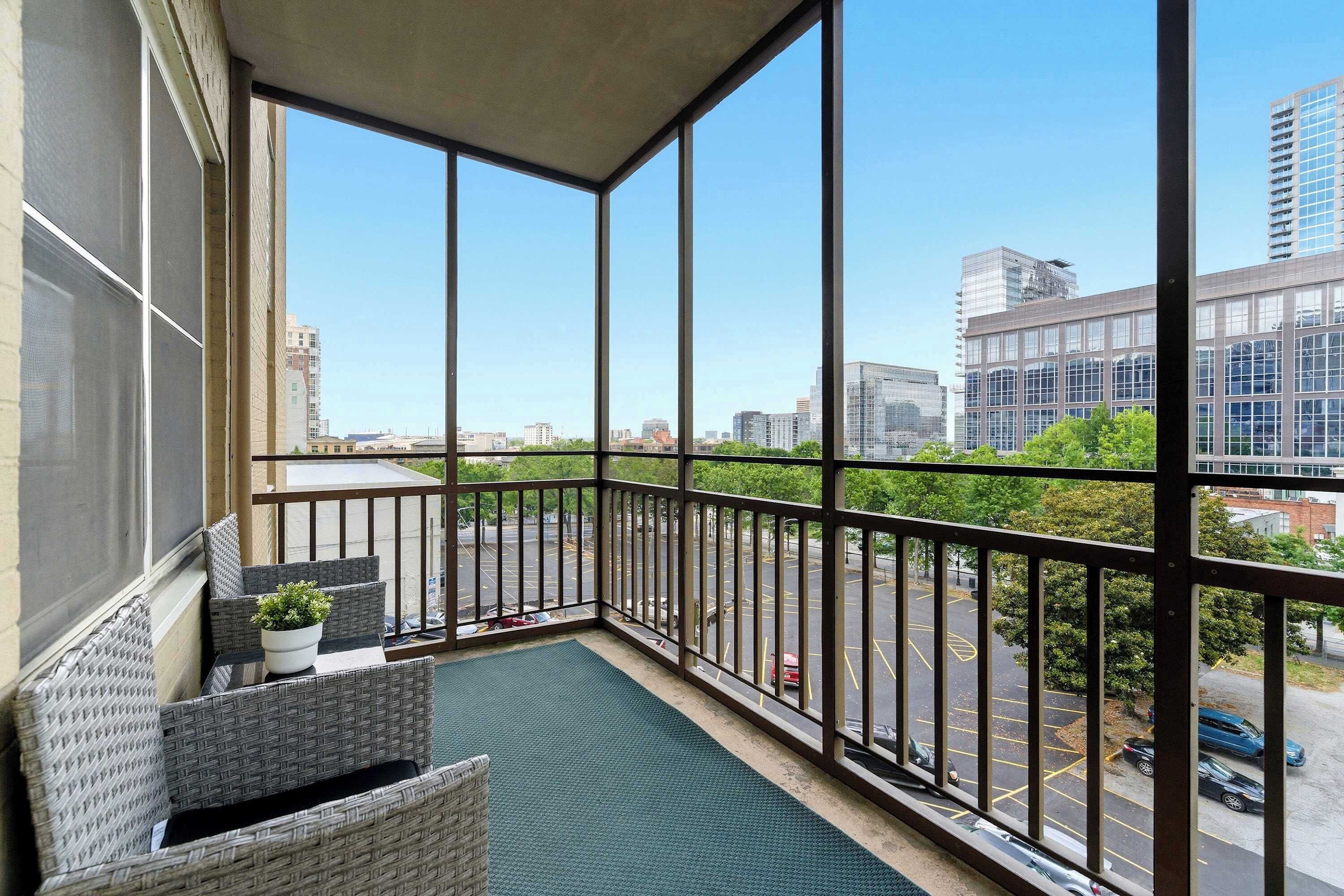 Condo, 1 King Bed with Sofa bed, City View (Cityview Peach) | View from room