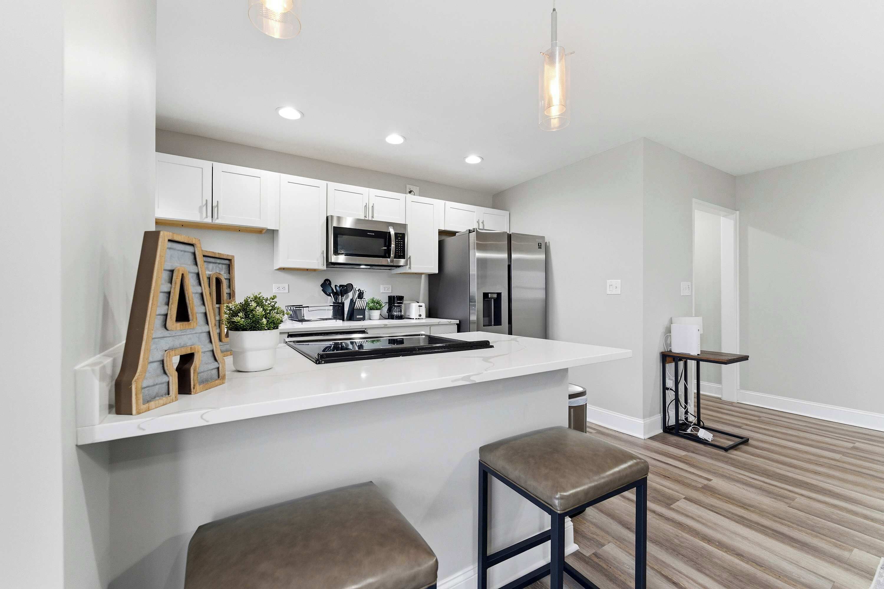 Condo, 1 King Bed with Sofa bed, City View (Cityview Peach) | Private kitchen