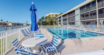 Quiet Condo with Pool Ground Floor