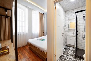 Desk, free WiFi - Medusa Historic Luxury Hotel  Galata (istanbul)