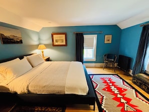 Room - East Hampton 3-bedroom house + Den Private Entrance (East Hampton)