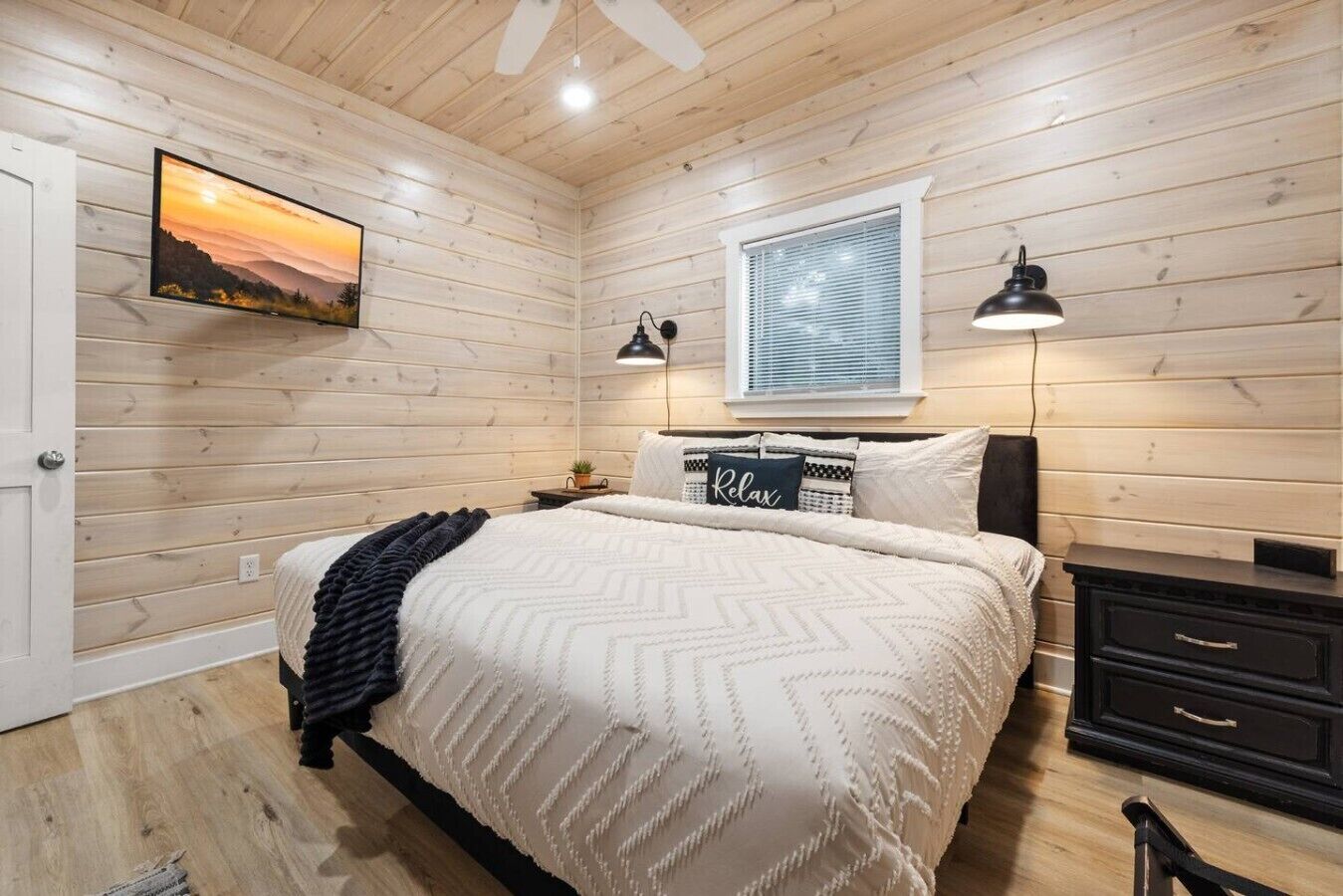 3 dormitorios, tabla de planchar con plancha, wifi y ropa de cama