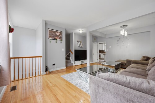 Luxury 3BR Near Shops, Town Center Potomac Mills, State Park & Washington DC
