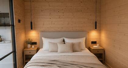 Arctic Forest Lodge with Private Sauna