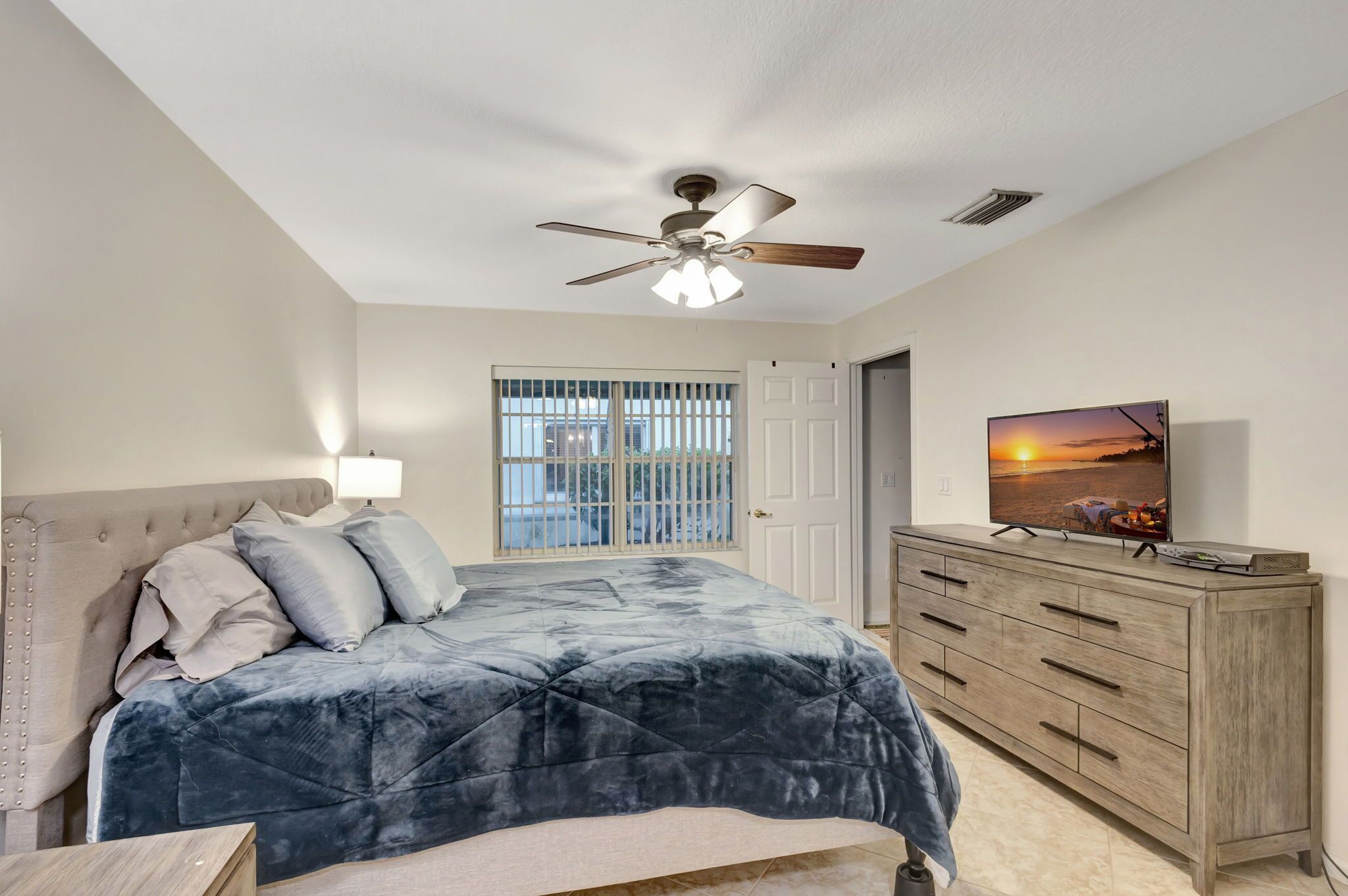 3 habitaciones, wifi y ropa de cama 