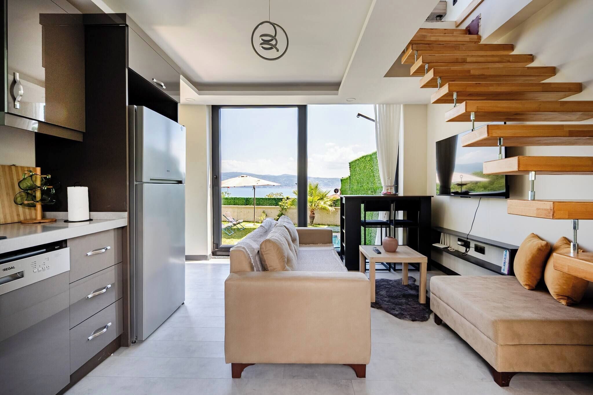 Villa, 2 soverom, tilgjengelighetstilpasset, privat basseng | Oppholdsrom