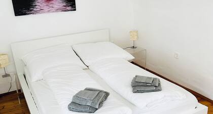 Old Town Apartment on Hoher Markt in the Heart of Krems