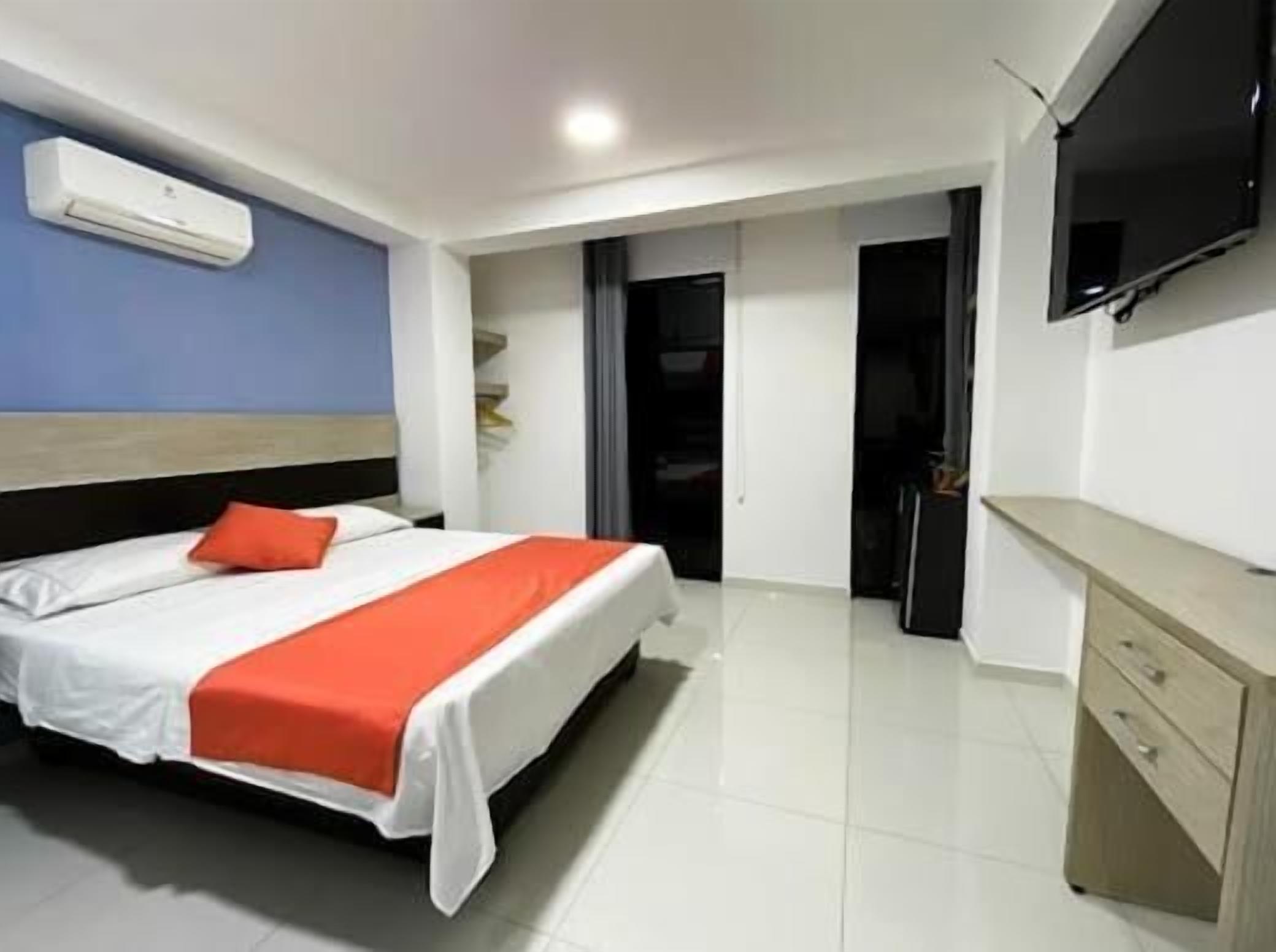Deluxe Double Room, City View