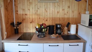 Private kitchen - Rycerka Górna Mountain Retreat - Hot Tub & Terrace (Rycerka Górna)