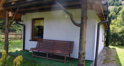 Rycerka Górna Mountain Retreat - Hot Tub & Terrace