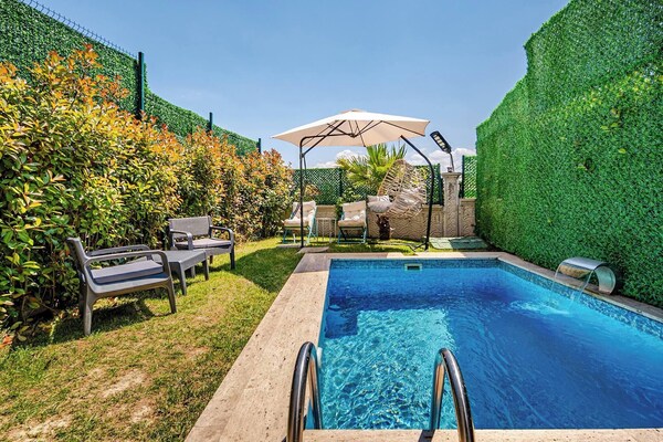 Isıtmalı Havuzlu Ve Deniz Manzaralı 2 Superior Villa - Tuzla