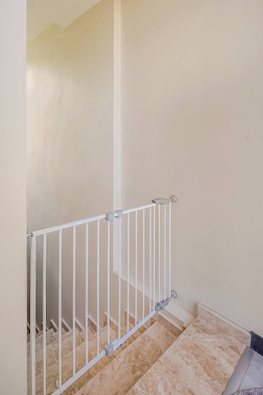 Villa, 2 Bedrooms, Accessible, Smoking | Interior