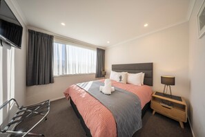Room - Dusky Rugby Unit - Te Anau Holiday Home (Te Anau)