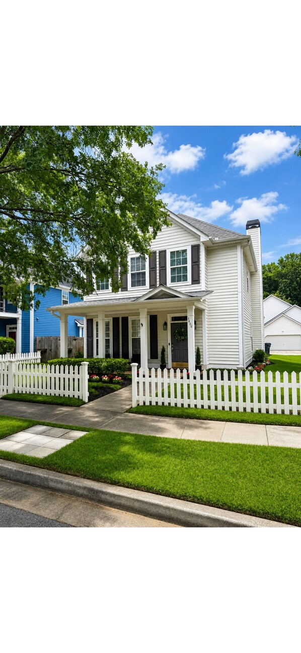 Exterior - Charming Acworth Retreat with easy access to Food, Fun, and Family Activities! (Acworth)