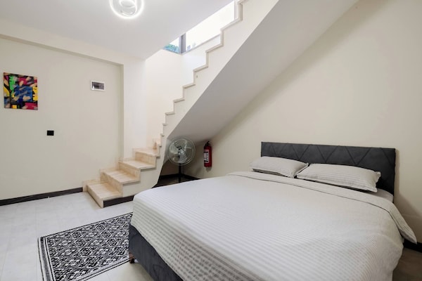 3 Superior Villa Isıtmalı Havuz Ve Deniz Manzarası - Tuzla