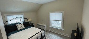 Spacious 3-bedroom apartment in cool Buchanan with AC