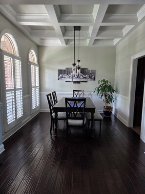 Dining - Our Sango Retreat (Clarksville)