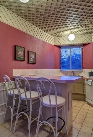 Executive Suite, 2 Queen Beds | Private kitchen - The Athabasca Hotel (JASPER)