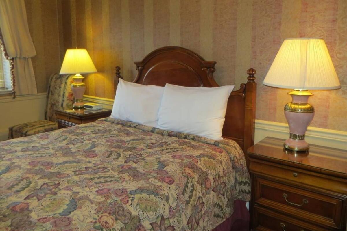 Standard Room, 1 Katil Ratu (Queen) | Wi-fi percuma 