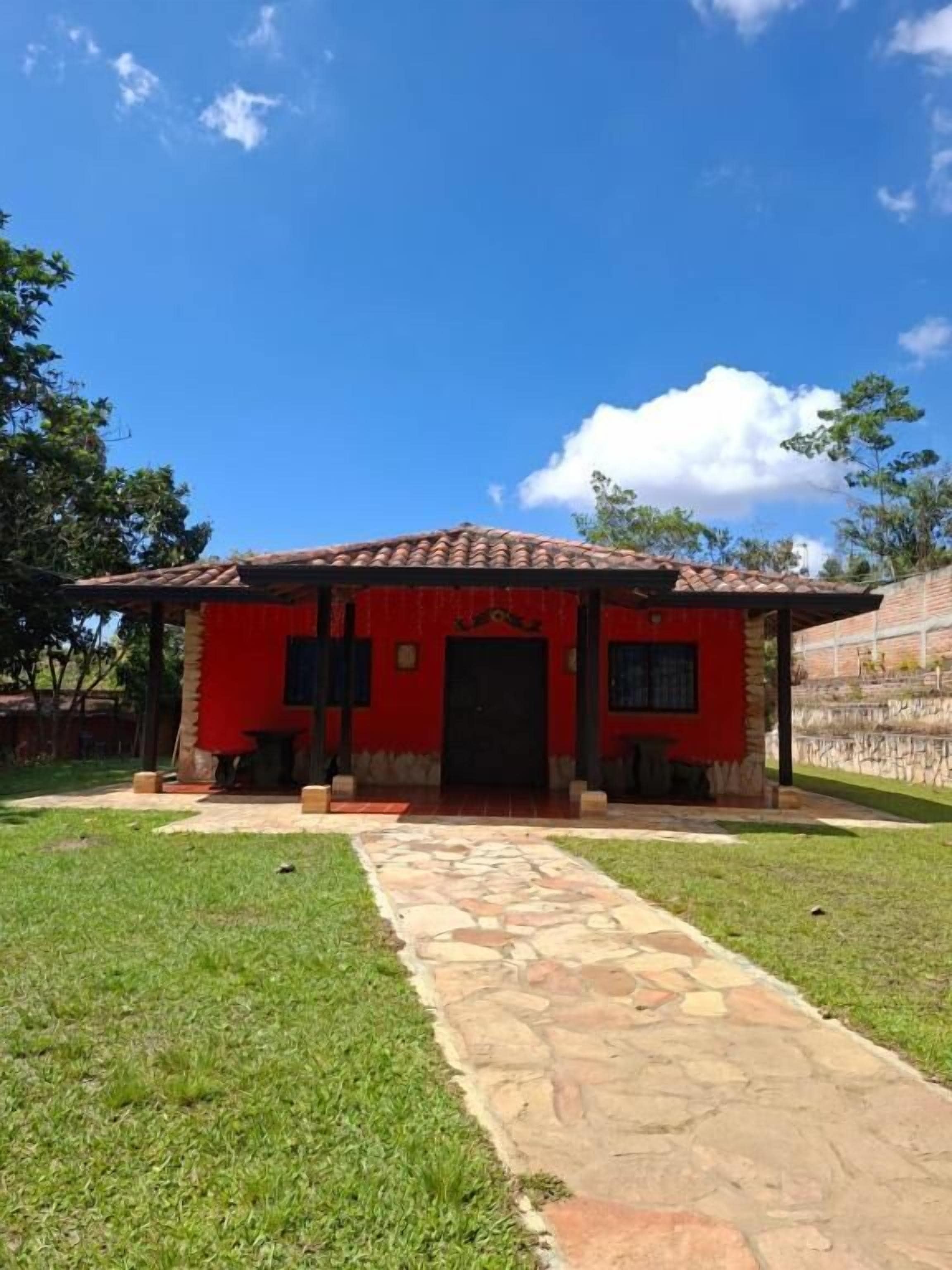Cabaña familiar, patio, vista al jardín | Exterior