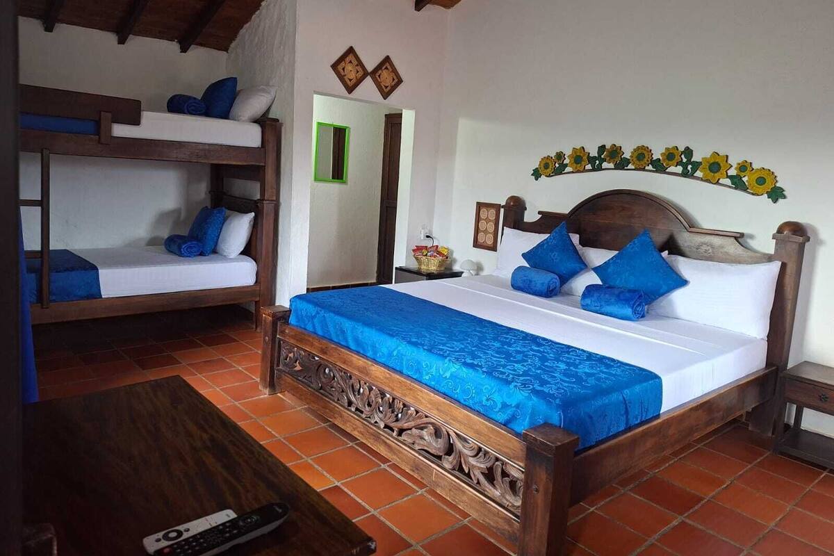 Premium Quadruple Room, Garden View