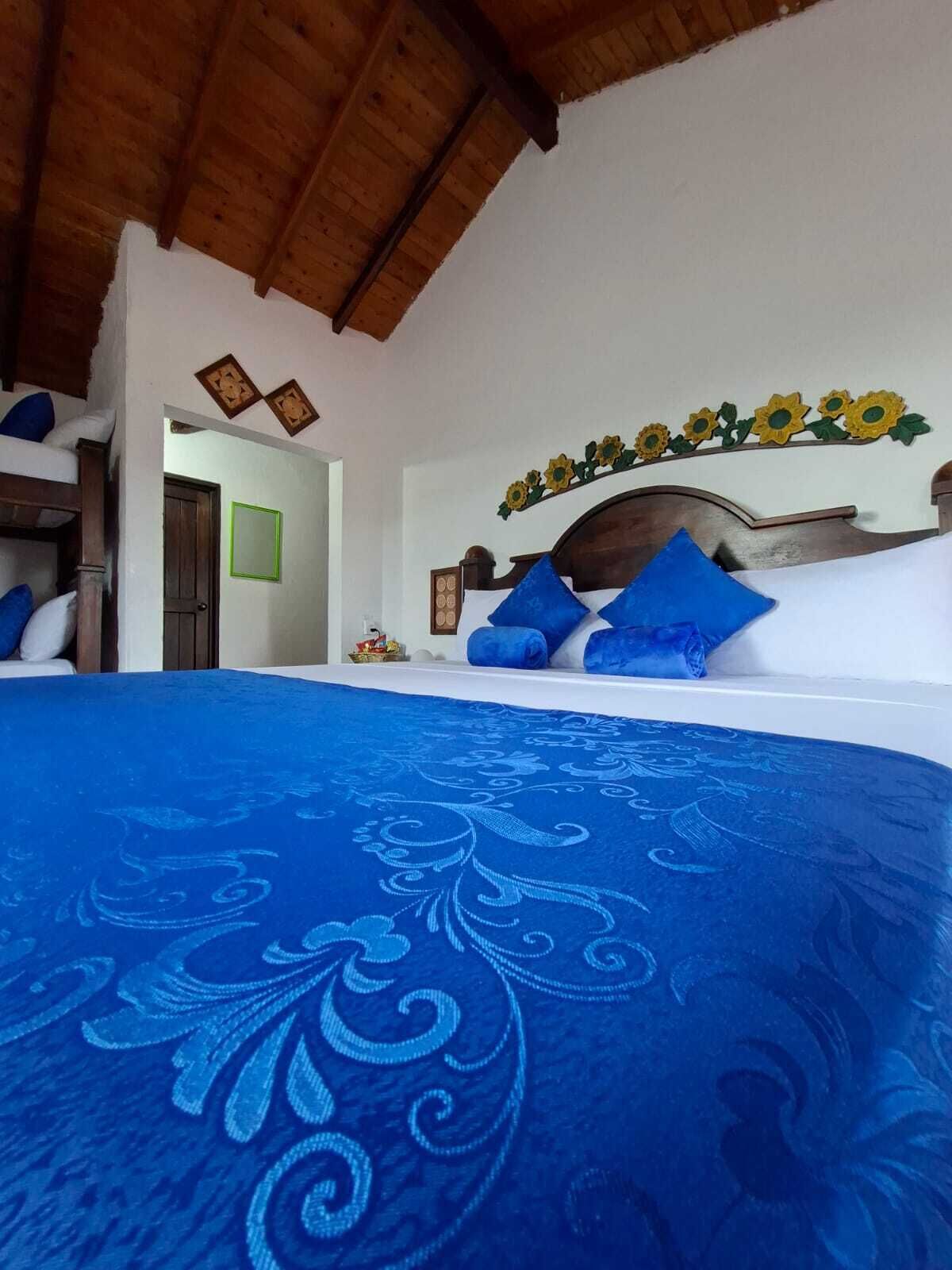 Habitación cuádruple Premium, vistas al jardín