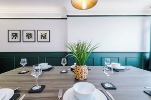 Dining - Charming, Modern Home in Leeds (Cookridge)