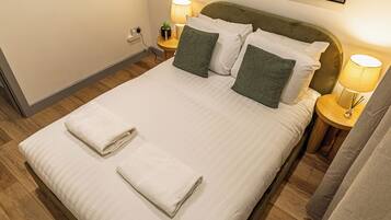 1 bedroom, iron/ironing board, Internet, bed sheets