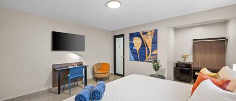 1 bedroom, in-room safe, free WiFi, bed sheets