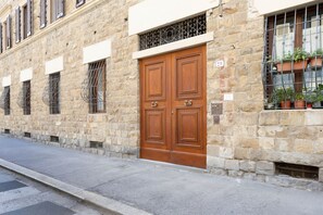 Exterior detail - Carnesecchi Elegant Stay (Florence)