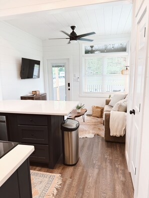 Living area - Modern Tiny Home Retreat Fire Pit + Pond Views (Marble)
