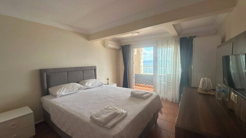 Deniz Kenarı Beach & Garden