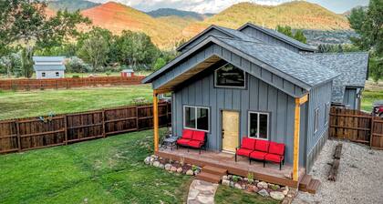Hermosa Meadows Hideaway - 360° Red Cliff Views, Sleeps 5, 10 min to Durango
