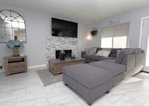 Living area - 4-BR Lancaster Oasis with Pool, Heated Jacuzzi, AC & Balcony (Lancaster)