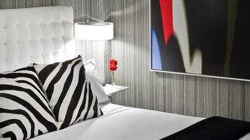 Iron/ironing board, free WiFi, bed sheets