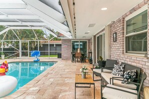 Outdoor pool, a heated pool - Hollywood Happy Place in South FL- Heated Saltwater Pool, Near Beach & Hard Rock (Hollywood)