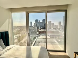 Room - Apartment in Puerta de Hierro (Zapopan)