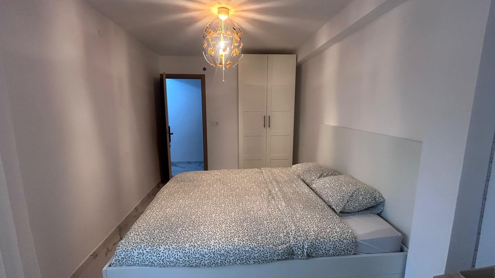 4 Schlafzimmer, Bügeleisen/Bügelbrett, kostenloses WLAN, Bettwäsche