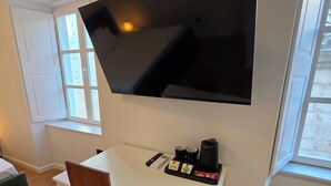 Habitación doble Deluxe, vista a la ciudad | Interior