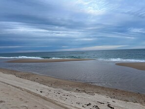 Beach - Hither Hills Private Community Beach Access! Enjoy a wonderful 5br house w/AC (Montauk)