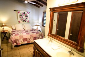 3 bedrooms, iron/ironing board, travel cot, WiFi - PRIVATE BEACHFRONT home with a private pool. (Rincón)