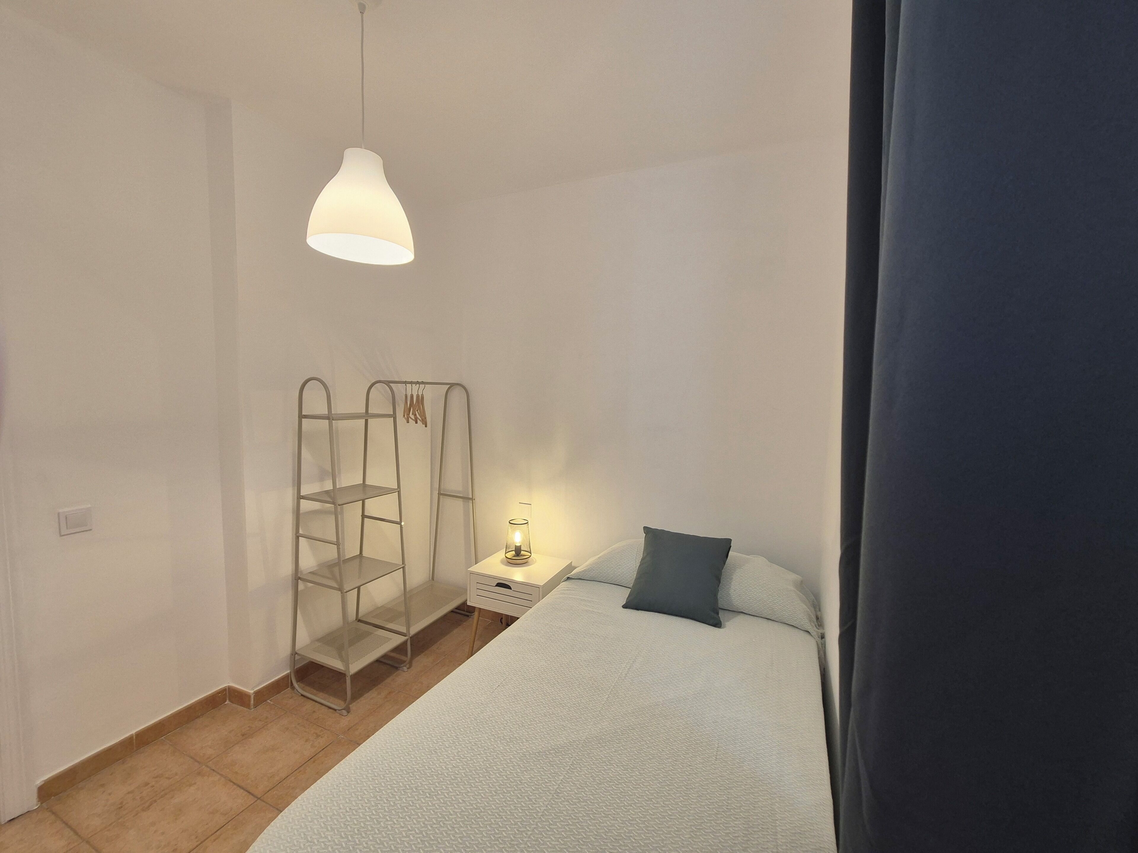 2 bedrooms, iron/ironing board, travel crib, WiFi (free)