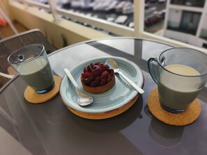Outdoor dining - Vrbo Property (Corralejo)