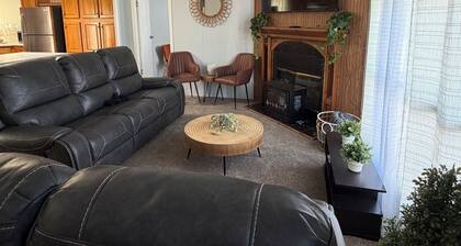 Comfortable and Spacious Stay for Families.