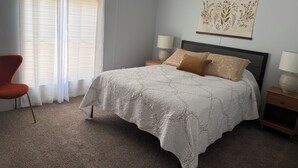 4 dormitorios, tabla de planchar con plancha, wifi y ropa de cama
