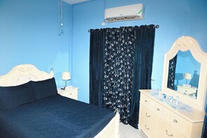 Room - 2-bedroom apartment in fantastic Montego Bay with AC (Montego Bay)