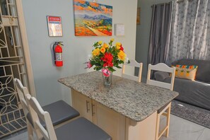 Dining - 2-bedroom apartment in fantastic Montego Bay with AC (Montego Bay)